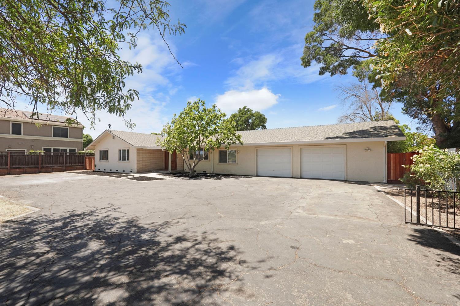 28165 South Chrisman Road Tracy, CA 95304 - Photo 3 of 68