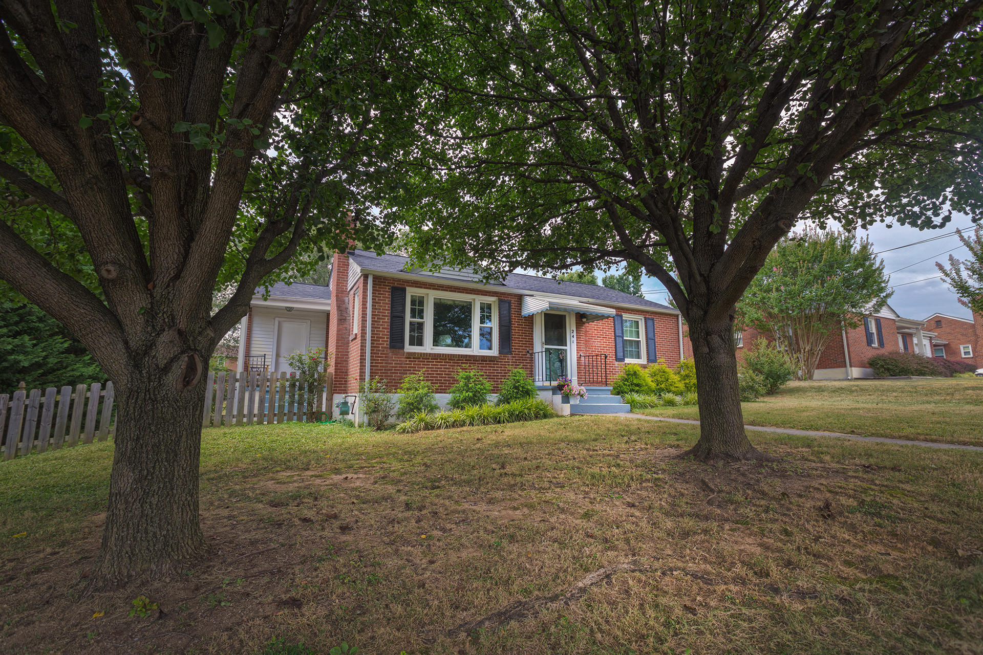 241 Knoll Road Roanoke, VA 24019 - Photo 18 of 18 a view of a house with a yard