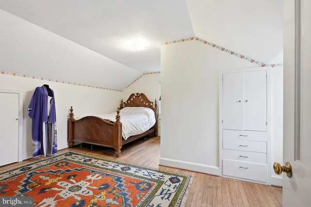 $819,000 | 110 Alapocas Drive, Wilmington, DE 19803