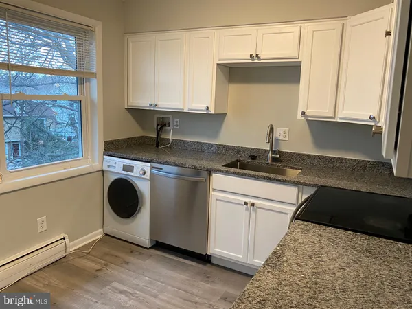 $170,000 | 4256 Buckman Road, Unit 27, Alexandria, VA 22309