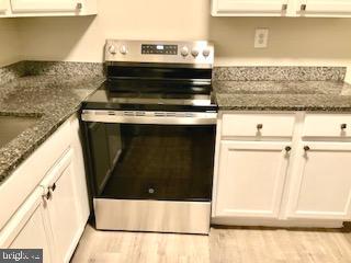4256 Buckman Road, Unit 27 Alexandria, VA 22309 - Photo 19 of 30 a view of washer and dryer