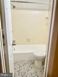 $170,000 | 4256 Buckman Road, Unit 27, Alexandria, VA 22309