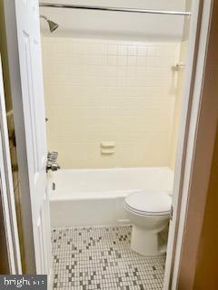 4256 Buckman Road, Unit 27 Alexandria, VA 22309 - Photo 21 of 30 a bathroom with a toilet and a shower