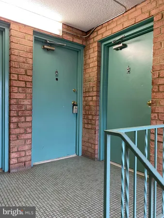 $170,000 | 4256 Buckman Road, Unit 27, Alexandria, VA 22309