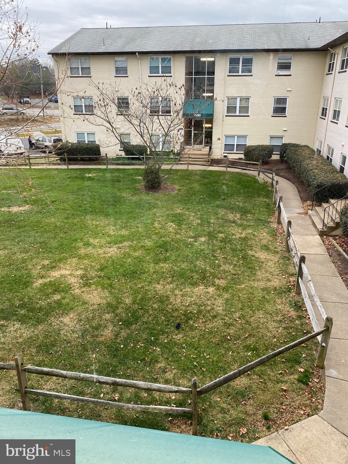 4256 Buckman Road, Unit 27 Alexandria, VA 22309 - Photo 3 of 30 a swimming pool view with a outdoor seating space