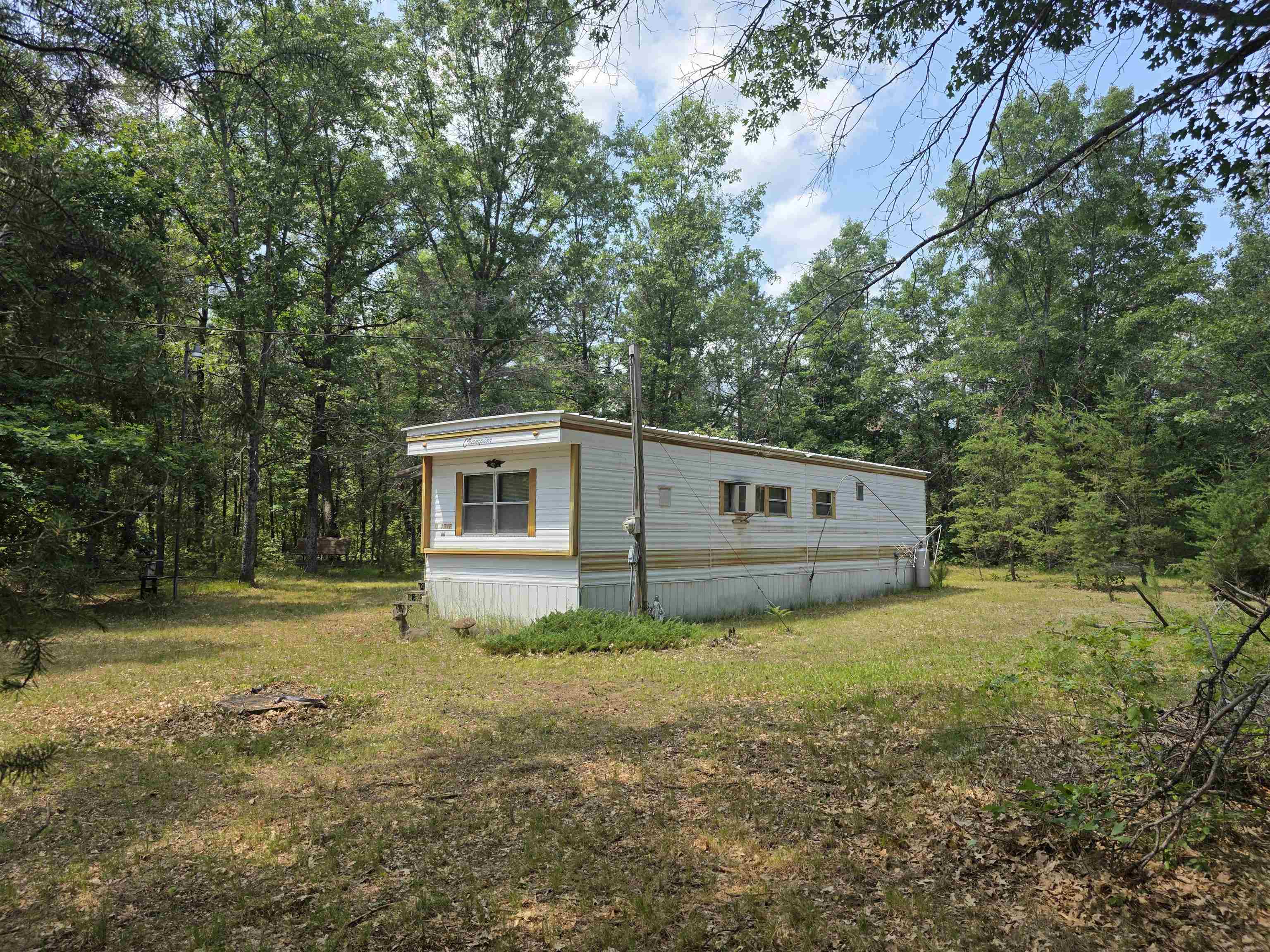 6670 Kemp Road Hale, MI 48739 - Photo 1 of 11 1947997-e05bf5d3-62c9-4463-831f-e6cb3991d5f0.JPG
