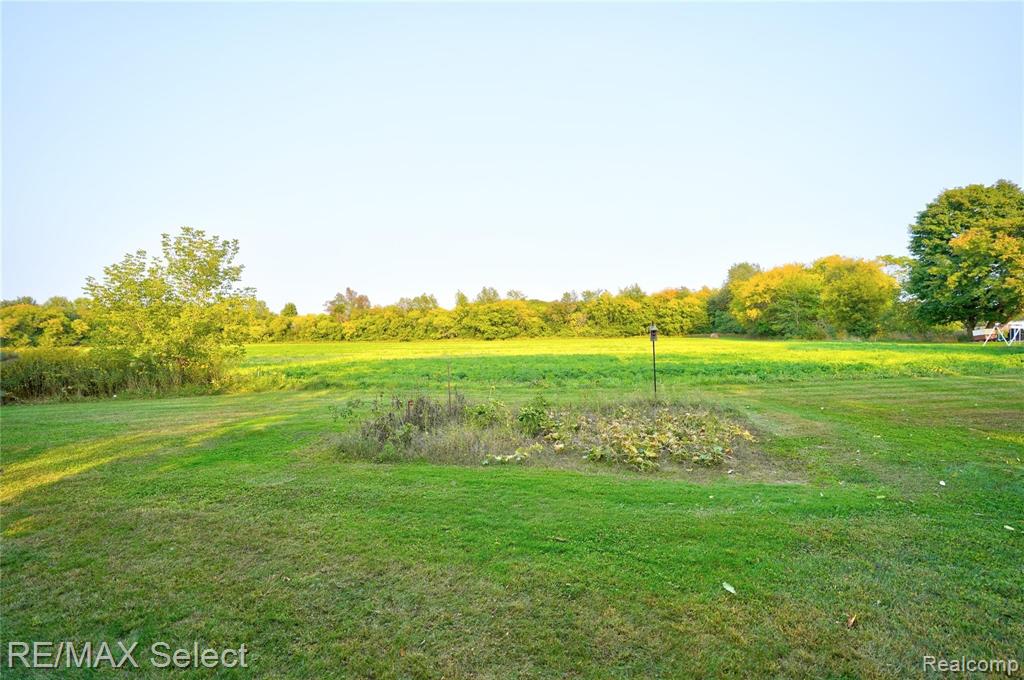 8224 North Genesee Road Mount Morris, MI 48458 - Photo 42 of 57