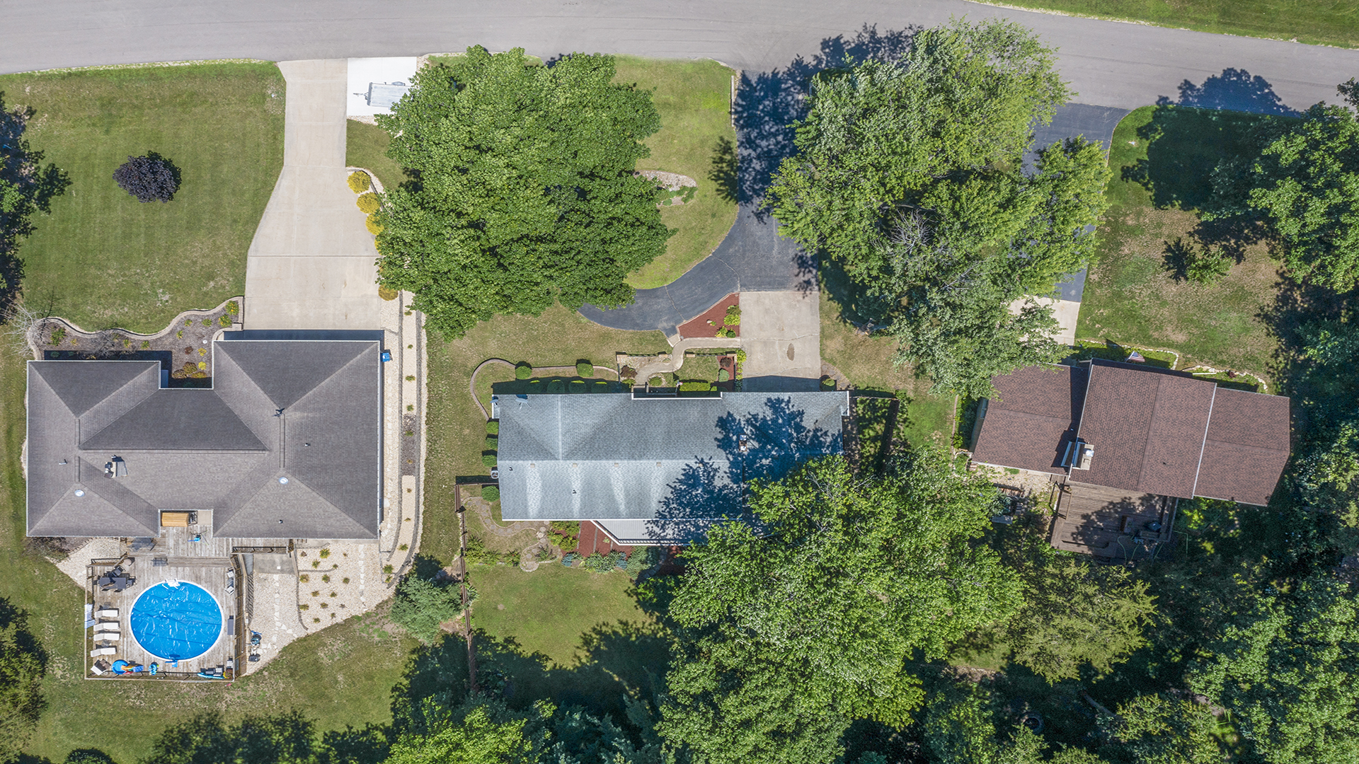 861 Riverside Drive Dixon, IL 61021 - Photo 33 of 33 an aerial view of a house with outdoor space and street view