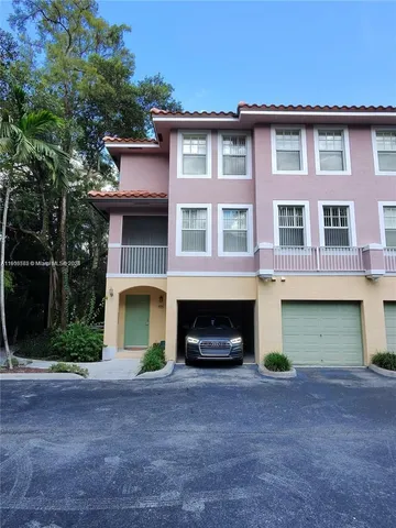 $2,500 | 6732 West Sample Road, Unit 6732, Coral Springs, FL 33067