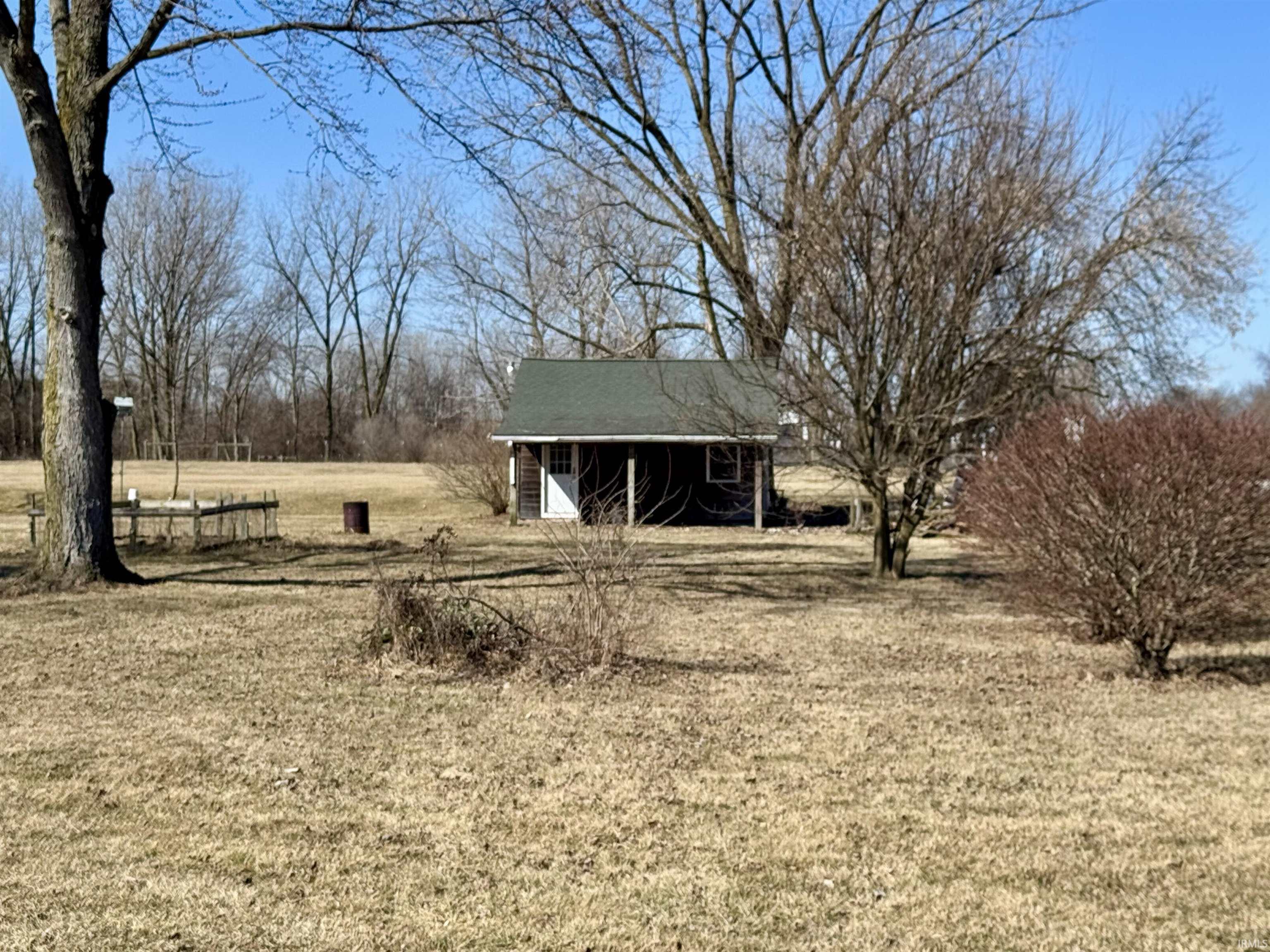 110 Greenberry Street Sweetser, IN 46952 - Photo 2 of 23