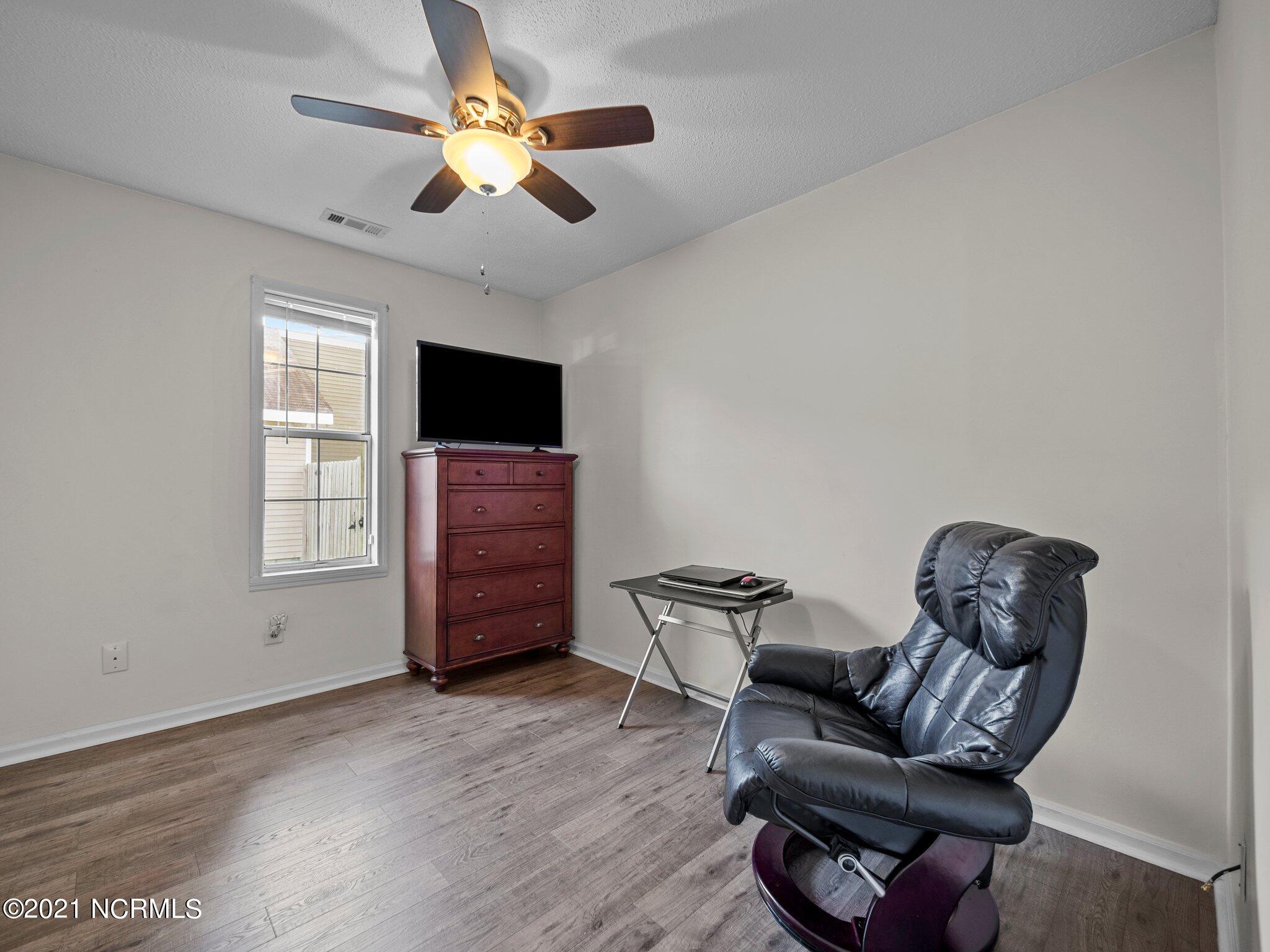 2046 Foxhorn Road Jacksonville, NC 28546 - Photo 22 of 37 Bedroom #2
