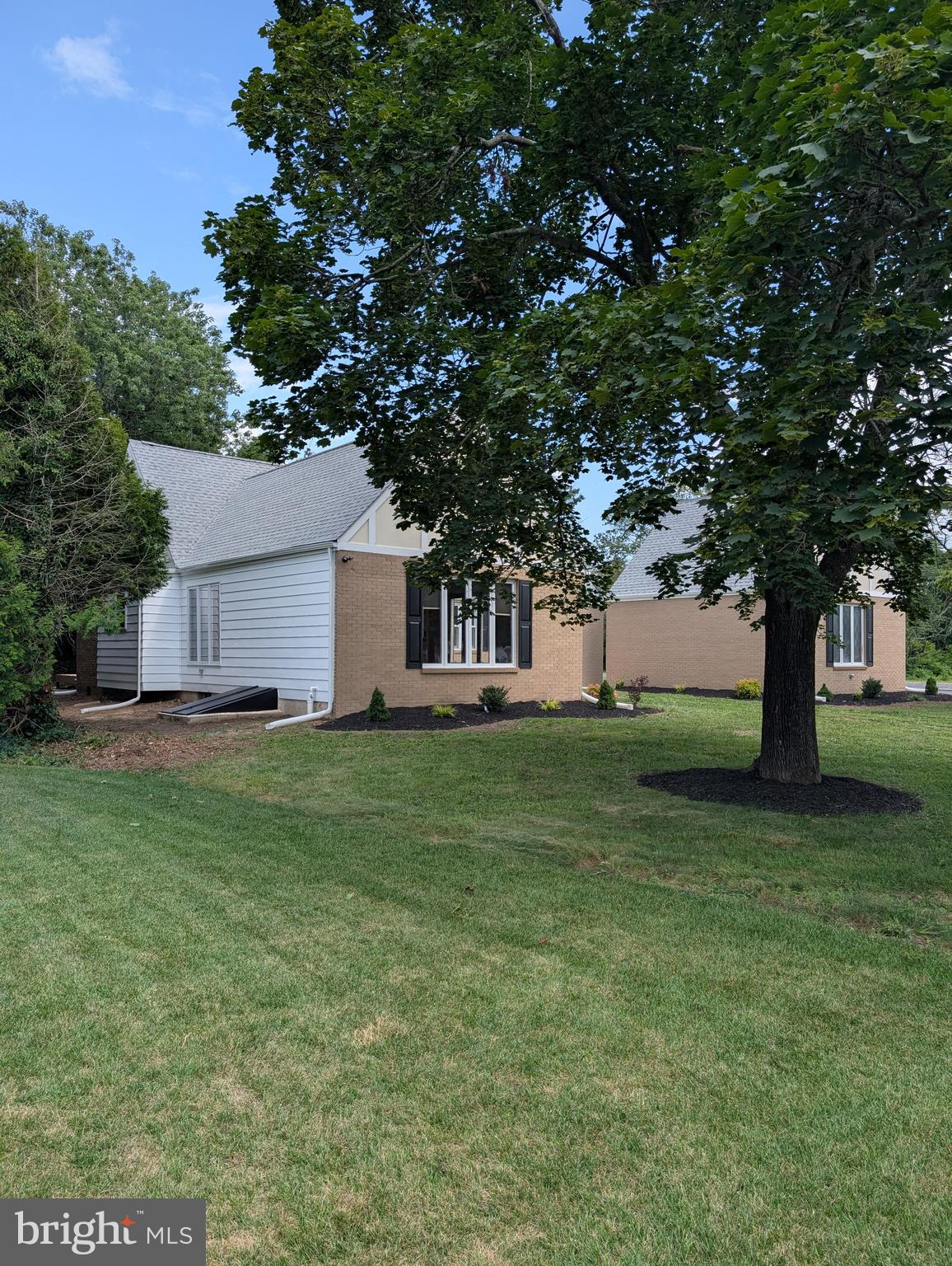 1037 Queens Road Vineland, NJ 08361 - Photo 4 of 40 a view of a house with a back yard