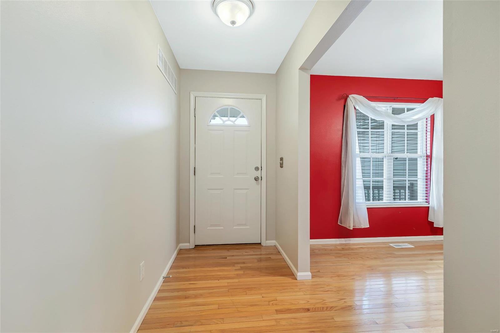 401 Mockingbird Lane Waterloo, IL 62298 - Photo 11 of 33 Gallery Image 11