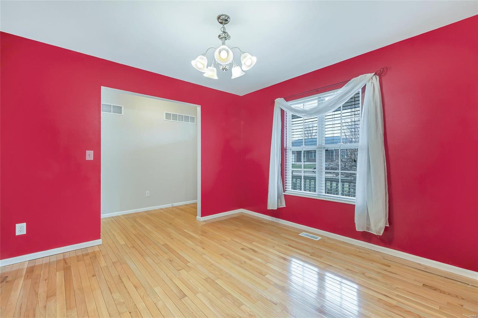 401 Mockingbird Lane Waterloo, IL 62298 - Photo 12 of 33 Gallery Image 12