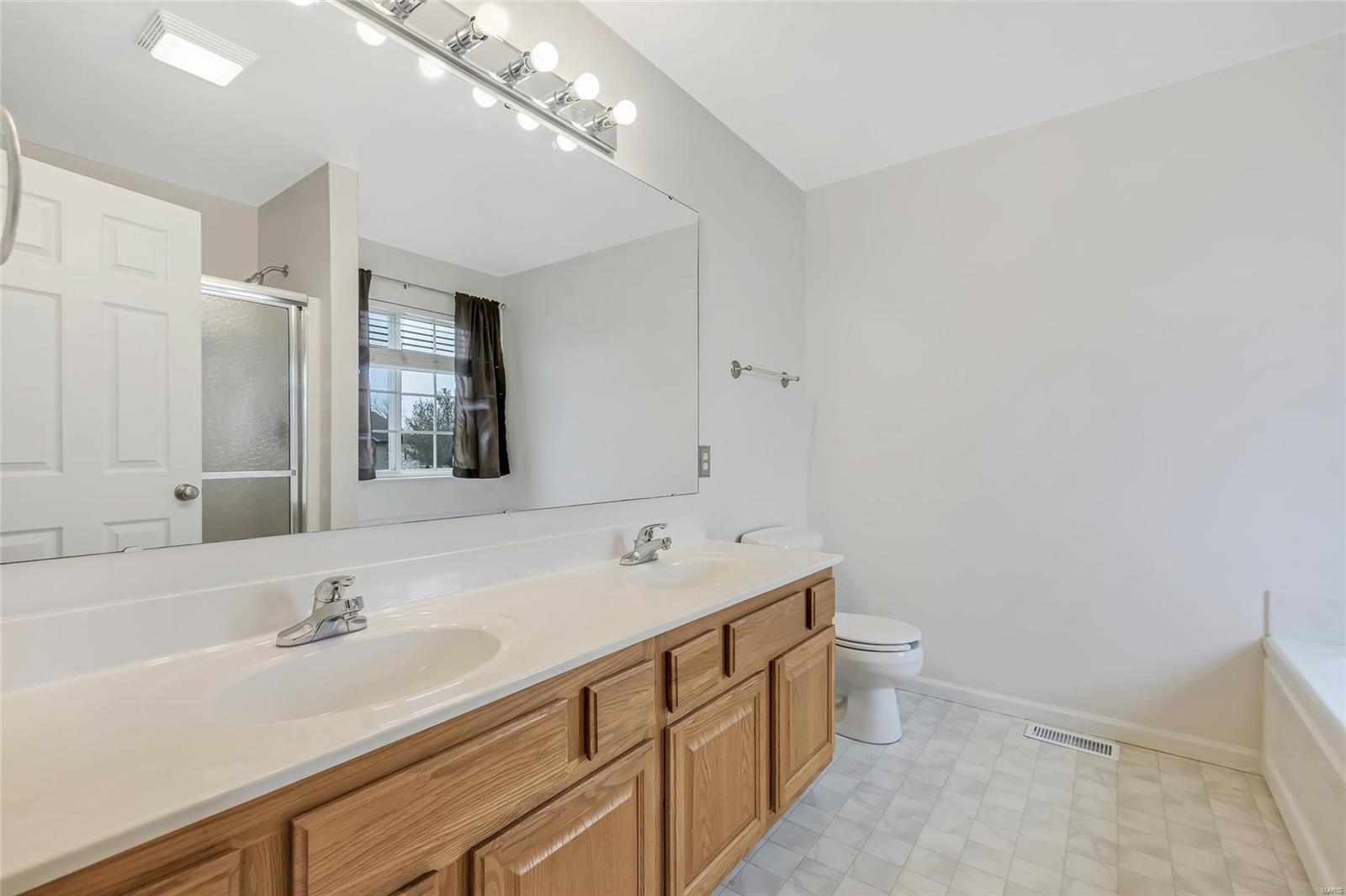 401 Mockingbird Lane Waterloo, IL 62298 - Photo 25 of 33 Gallery Image 25