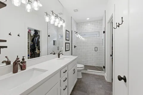 $650,000 | 1633 A Northview Avenue, Nashville, TN 37216