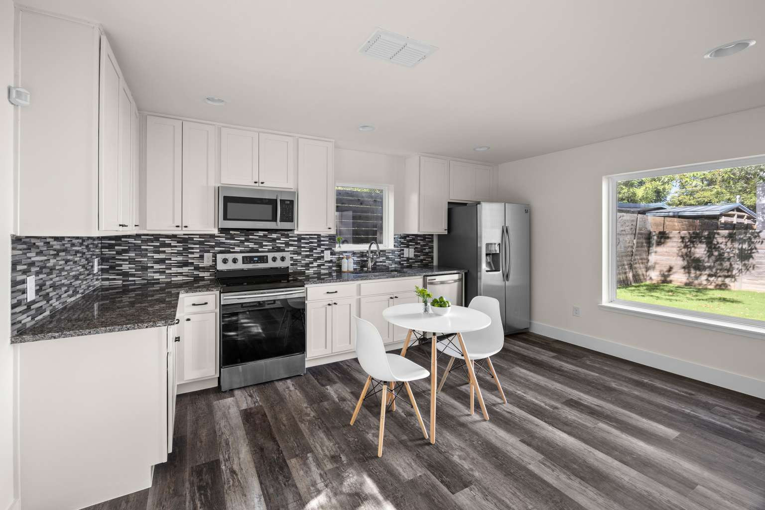 917 Vargas Road, Unit B Austin, TX 78741 - Photo 11 of 40 Gallery Image 11