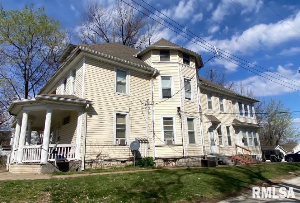 537 Locust Street Quincy, IL 62301 - Photo 2 of 25