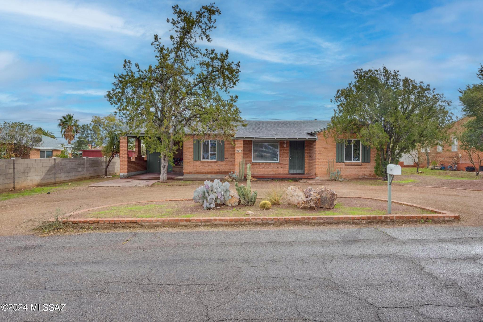 2212 East Grant Road Tucson, AZ 85719 - Photo 34 of 36 Gallery Image 34