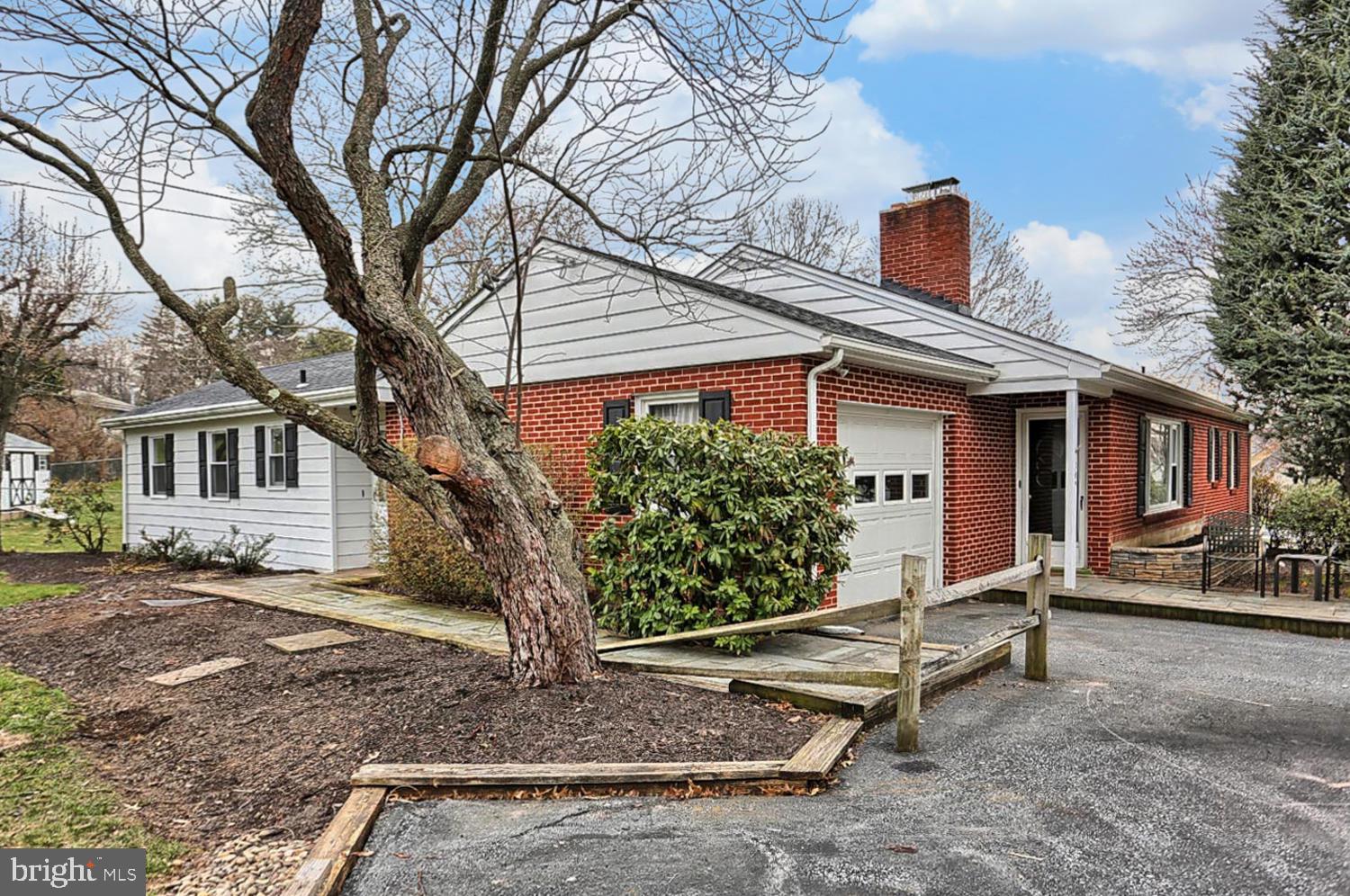 709 Hampton Court Road Harrisburg, PA 17112 - Photo 24 of 32 Gallery Image 24