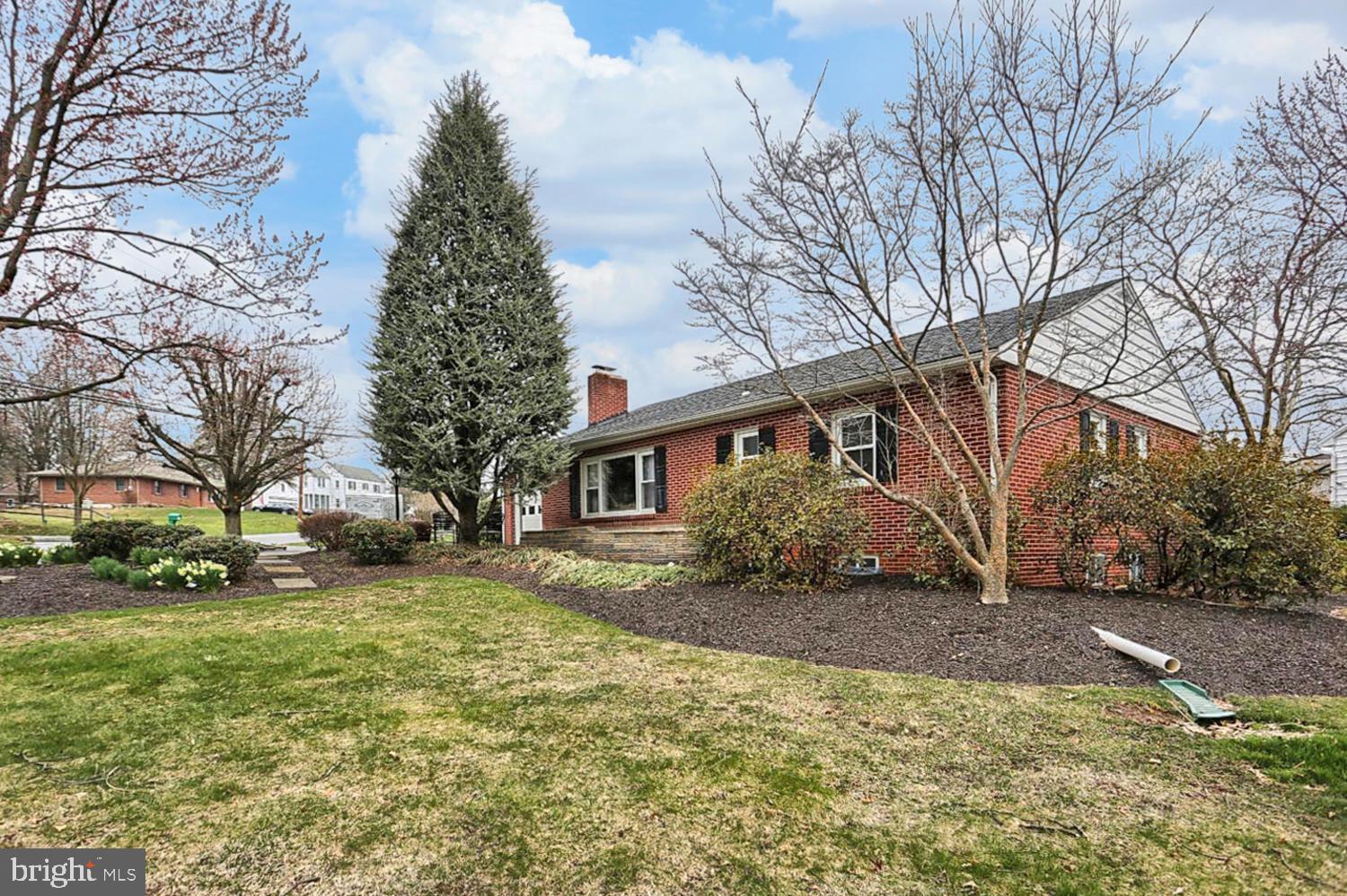 709 Hampton Court Road Harrisburg, PA 17112 - Photo 27 of 32 Gallery Image 27