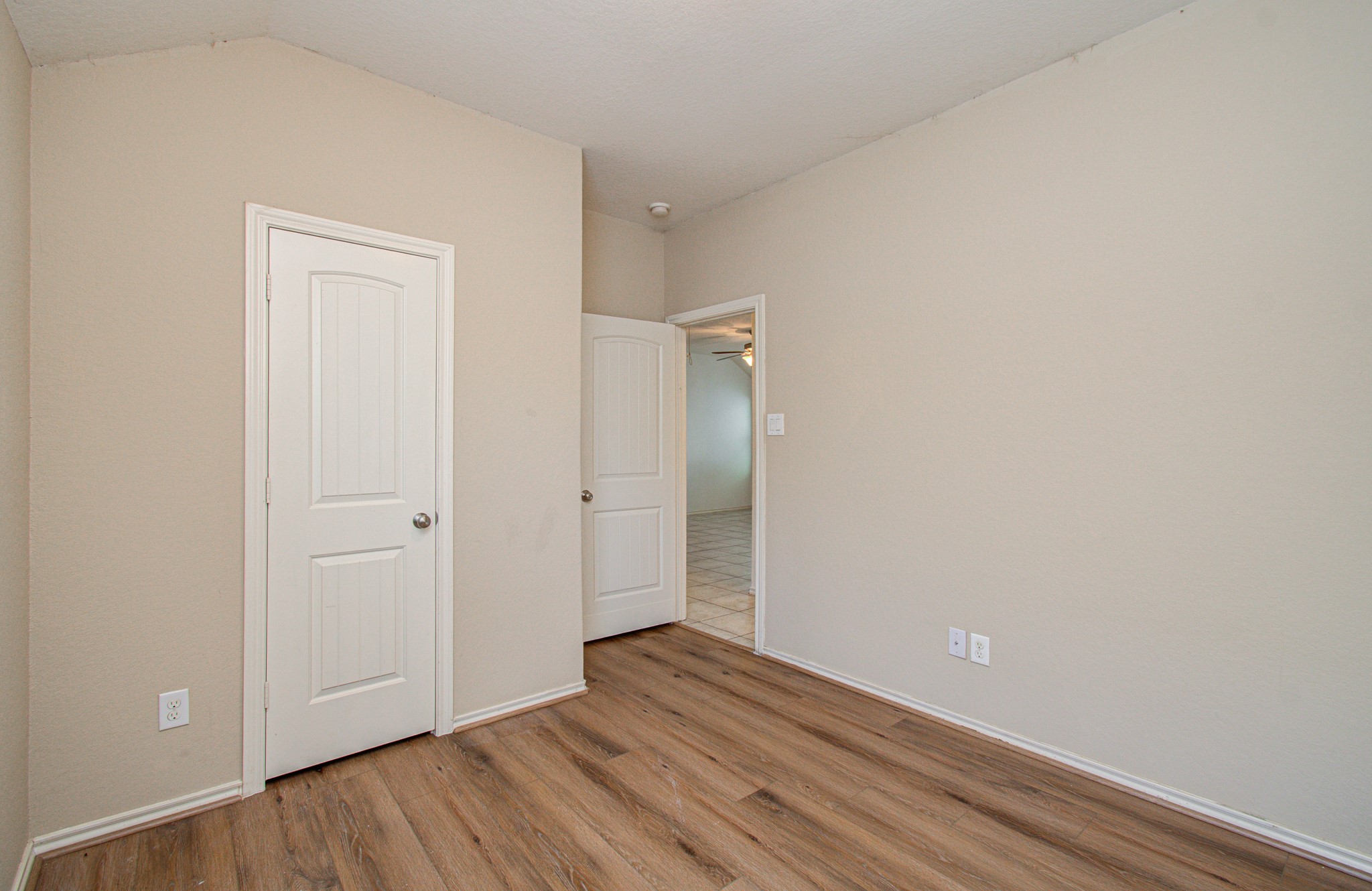 13822 Roman Ridge Lane Houston, TX 77047 - Photo 10 of 29