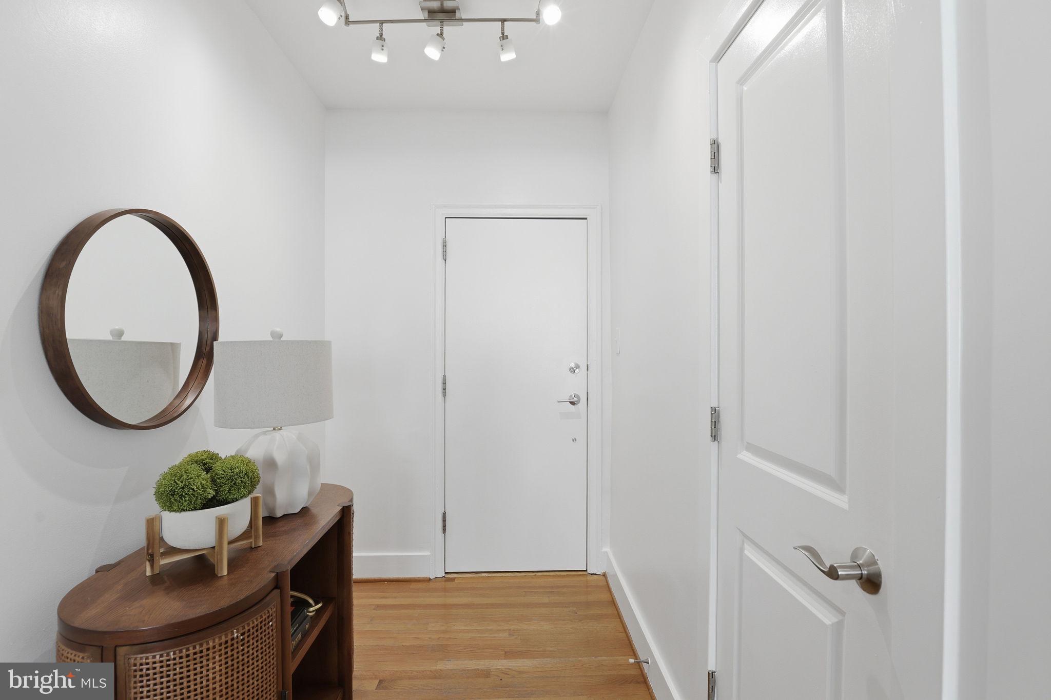 2656 15th Street Northwest, Unit 203 Washington, DC 20009 - Photo 4 of 21