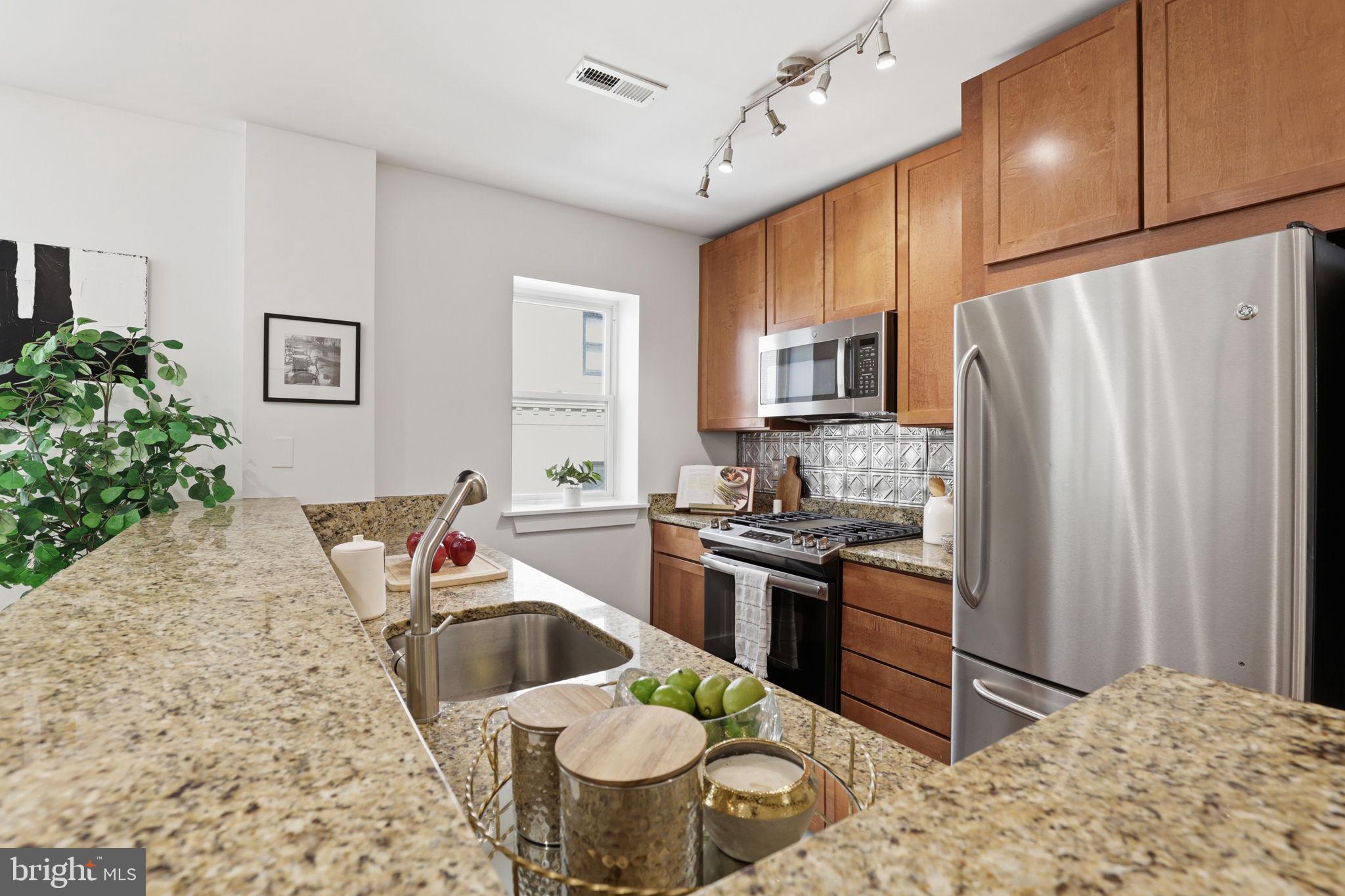 2656 15th Street Northwest, Unit 203 Washington, DC 20009 - Photo 7 of 21