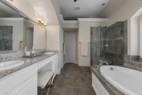 $785,000 | 6166 Stapleford Circle, Dallas, TX 75252