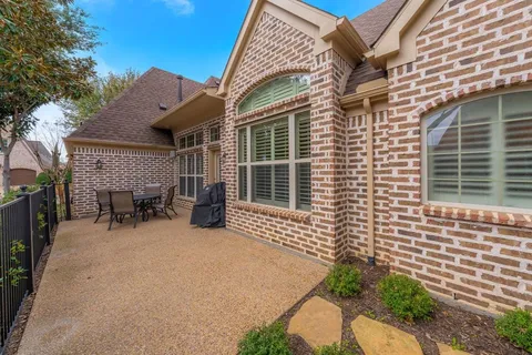 $785,000 | 6166 Stapleford Circle, Dallas, TX 75252