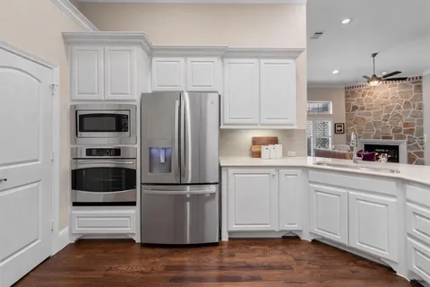 $785,000 | 6166 Stapleford Circle, Dallas, TX 75252