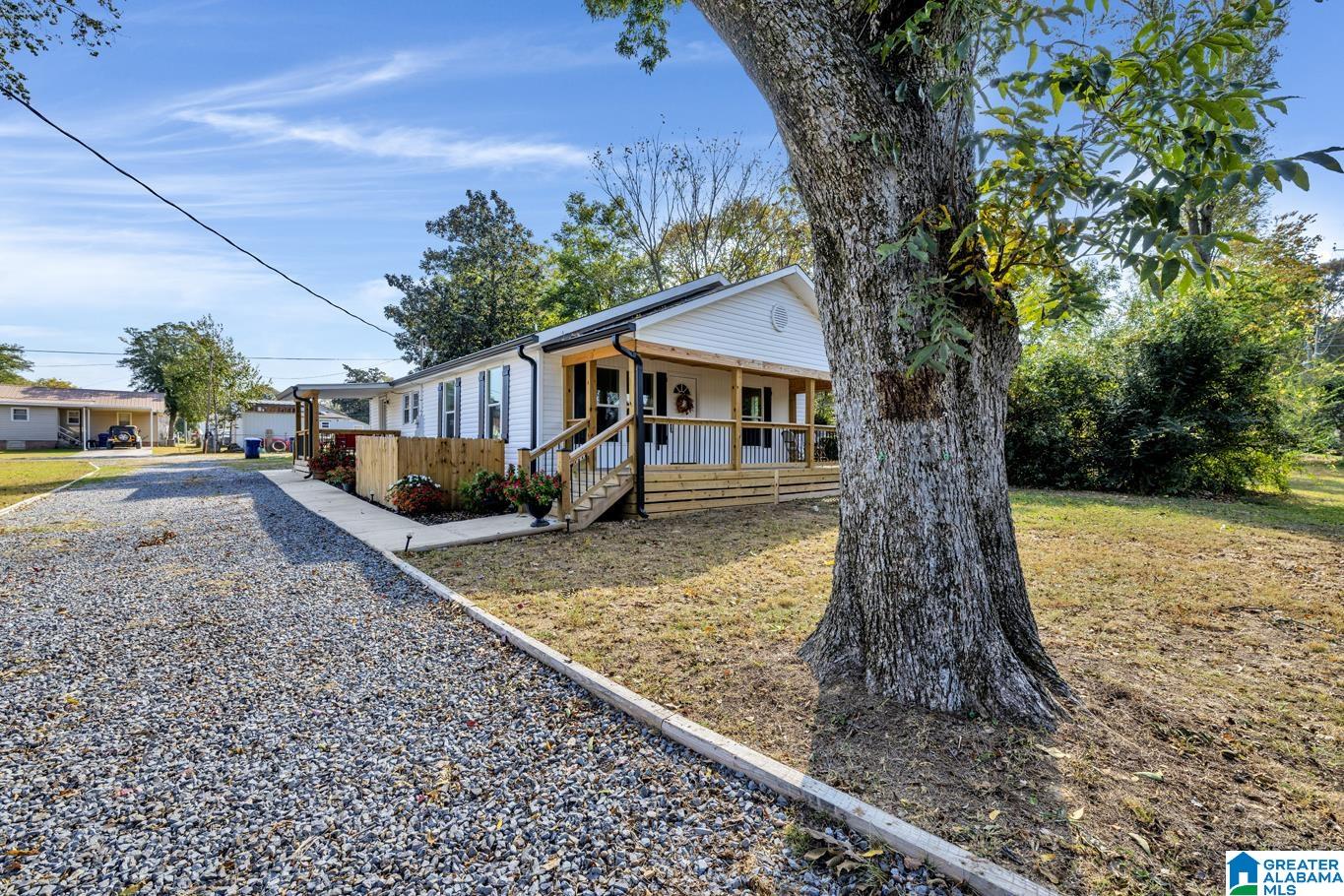 310 High School Street Oneonta, AL 35121 - Photo 5 of 36