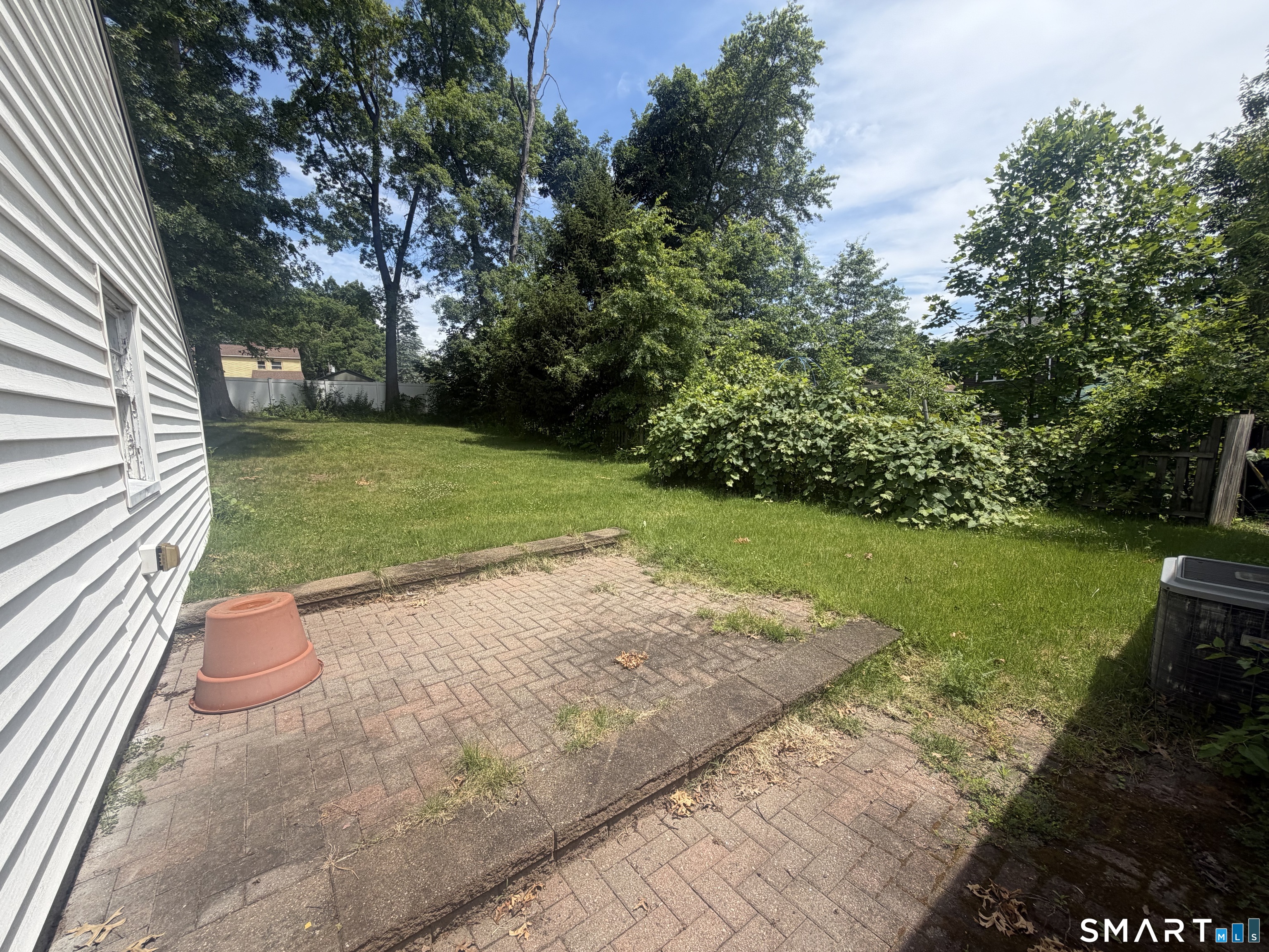 16 Harding Avenue Newington, CT 06111 - Photo 14 of 15