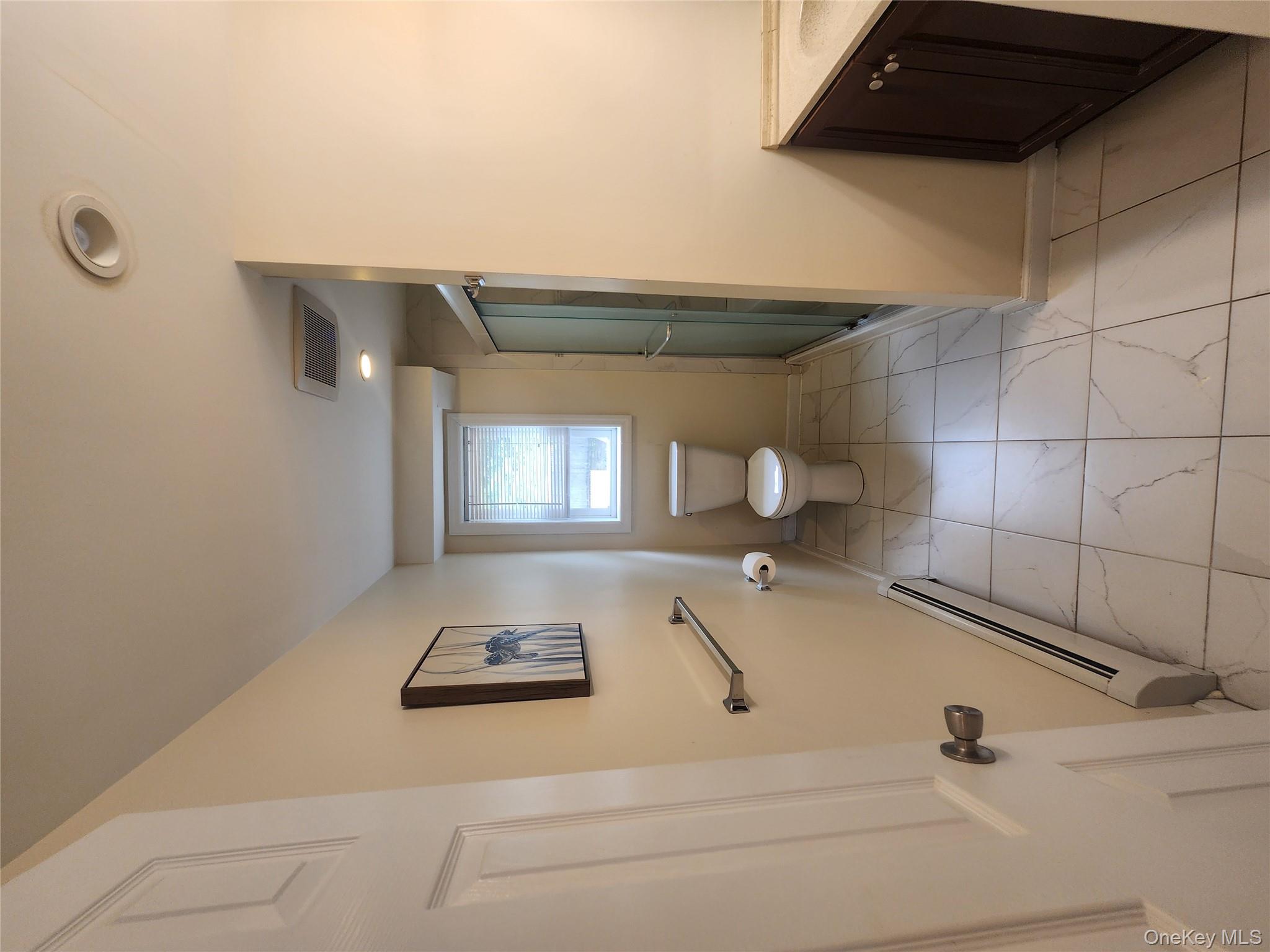 632 Piermont Avenue, Unit 2 Piermont, NY 10968 - Photo 17 of 31 a bathroom with a toilet