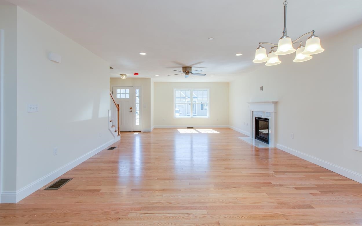 13 Redwood Road Pelham, NH 03076 - Photo 16 of 33