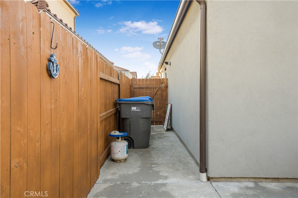 4368 Ladera Drive Guadalupe, CA 93434 - Photo 31 of 39 a view of a storage & utility room