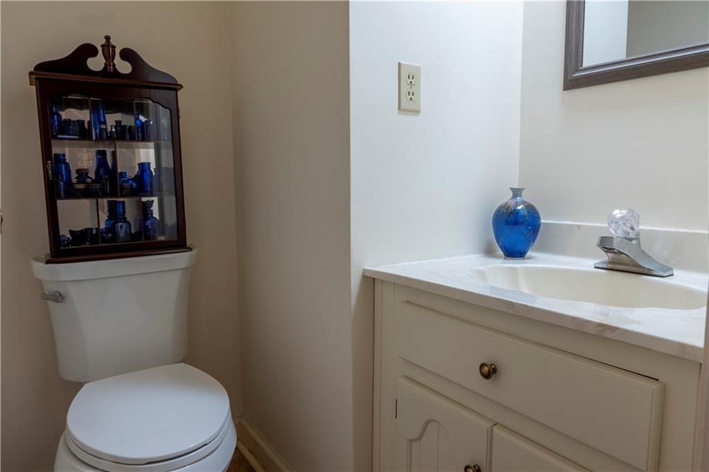 112 Georgetown Village Indiana, PA 15701 - Photo 15 of 27