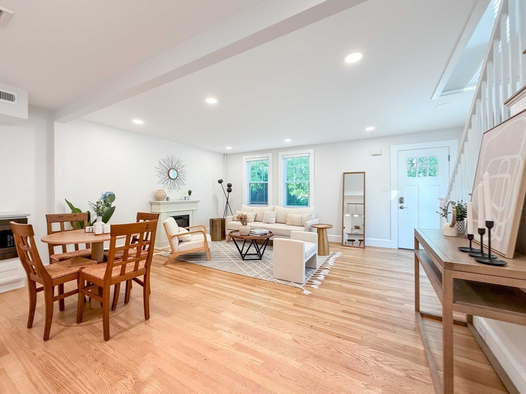 130 Viles Street Weston, MA 02493 - Photo 6 of 29