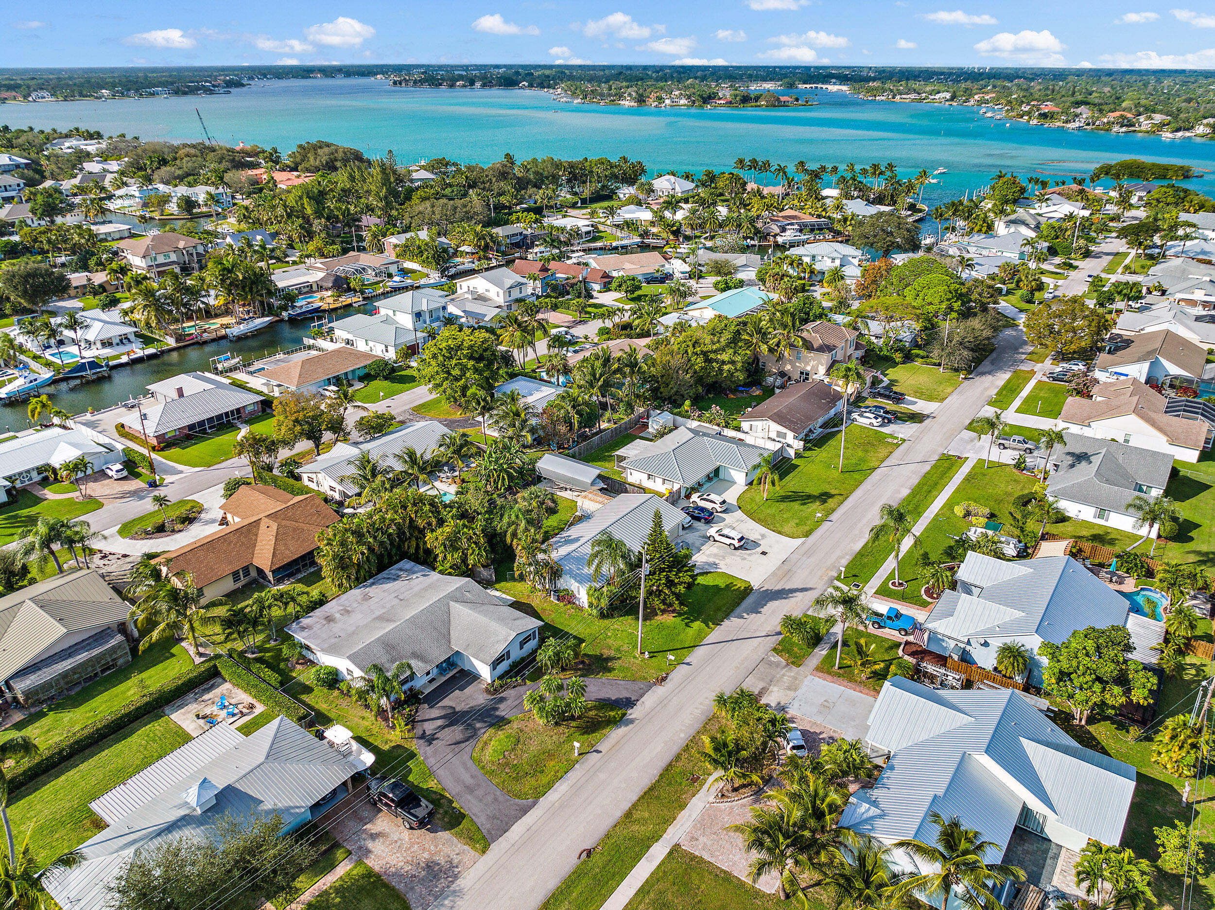 924 Marlin Drive Jupiter, FL 33458 - Photo 24 of 26 924 Marlin Dr MLS-29