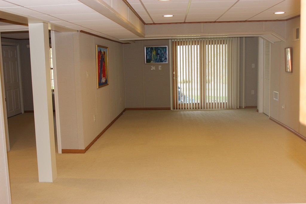 7 Reservoir Ridge Road Framingham, MA 01702 - Photo 17 of 21 Gallery Image 17