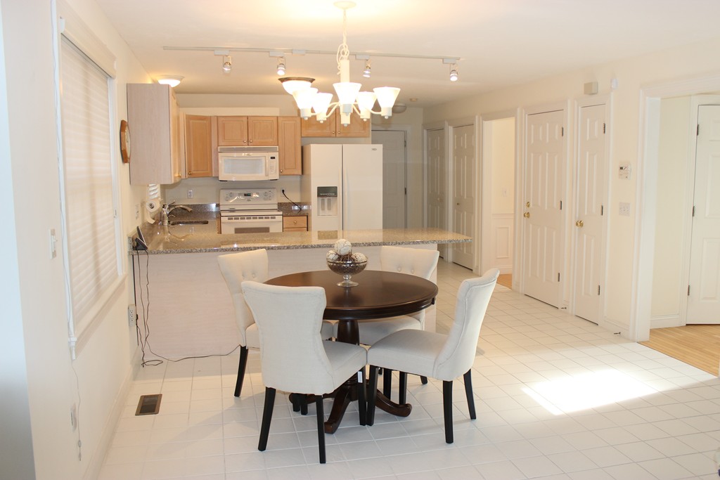 7 Reservoir Ridge Road Framingham, MA 01702 - Photo 8 of 21 Gallery Image 8
