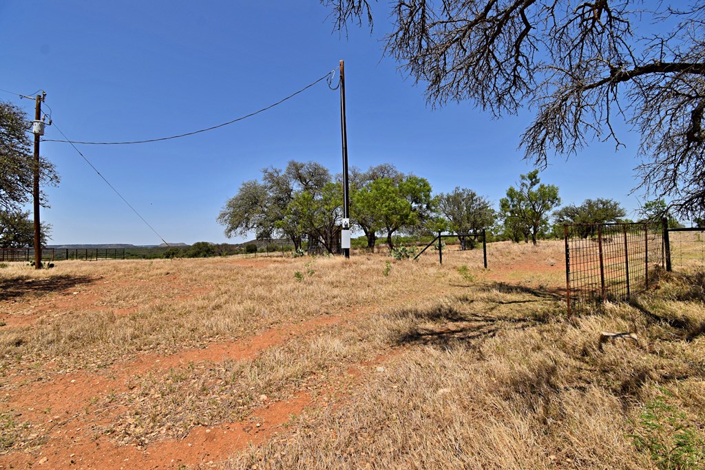 3990 Ranch Road 385 London, TX 76854 - Photo 12 of 14 Gallery Image 12