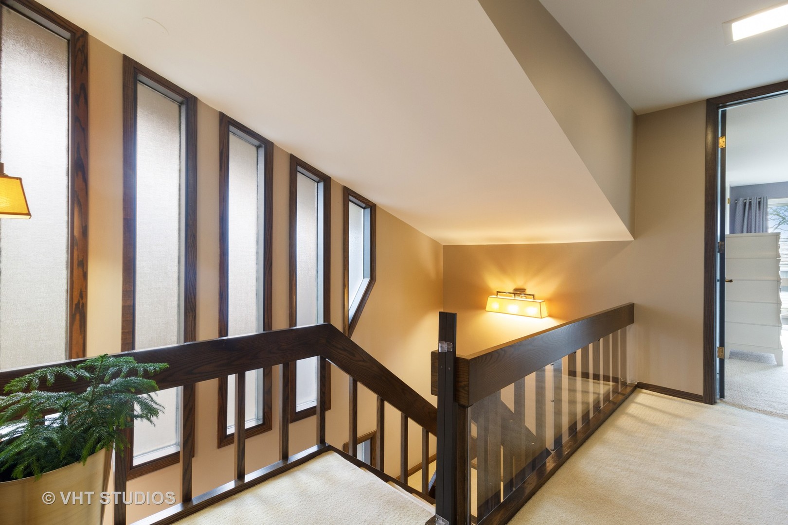 517 Aberdeen Road Frankfort, IL 60423 - Photo 24 of 30 a view of staircase with wooden floor