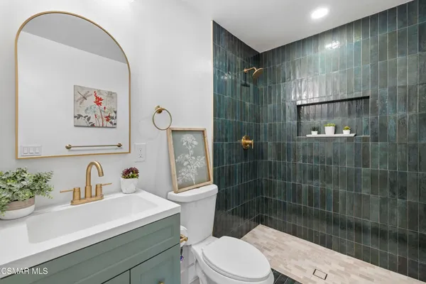$1,058,000 | 1446 North Rose Street, Burbank, CA 91505