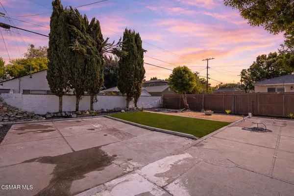 $1,058,000 | 1446 North Rose Street, Burbank, CA 91505
