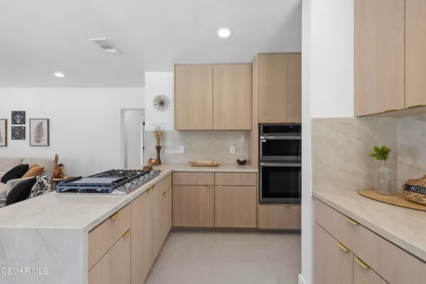 $1,058,000 | 1446 North Rose Street, Burbank, CA 91505