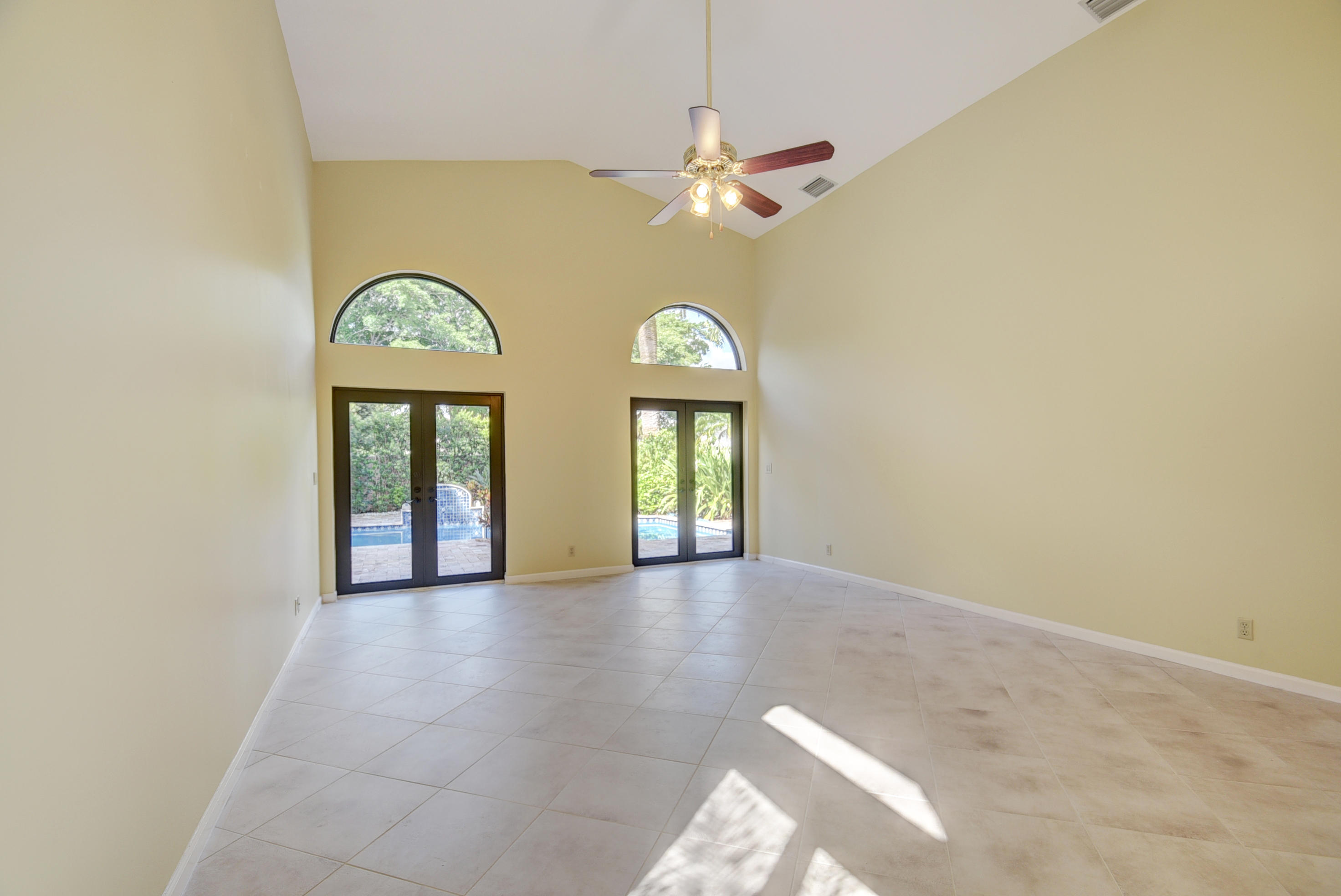 6378 Via Rosa Boca Raton, FL 33433 - Photo 9 of 38 Virtuals1 (8)