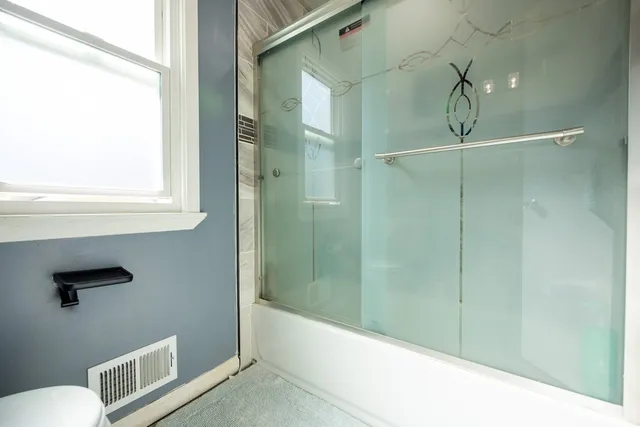 $249,800 | 268 Angelus Drive, Irondequoit, NY 14622