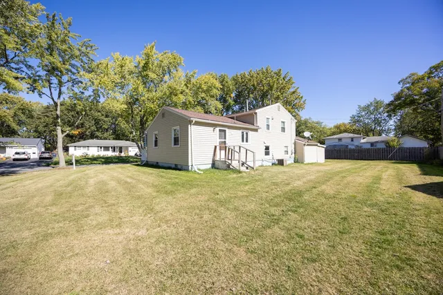 $249,800 | 268 Angelus Drive, Irondequoit, NY 14622