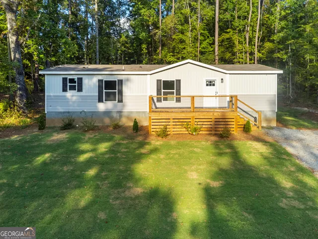 $220,000 | 217 Sycamore Drive, Sparta, GA 31087